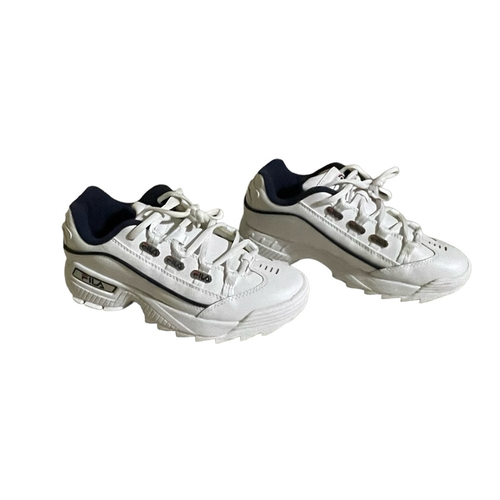White With Blue Lining Fila Women’s Disruptor II Premium Sneaker Size 8